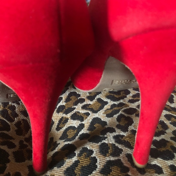 Women’s Pumps / Heels - Picture 5 of 6